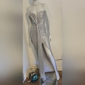 Elegant Silver Strapless Dress